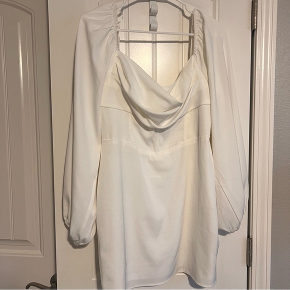 Princess Polly Dresses & Skirts - Princess Polly Ivory Dress